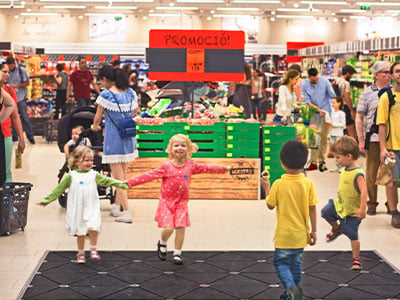 Pavegen kinetic retail activation with Lidl