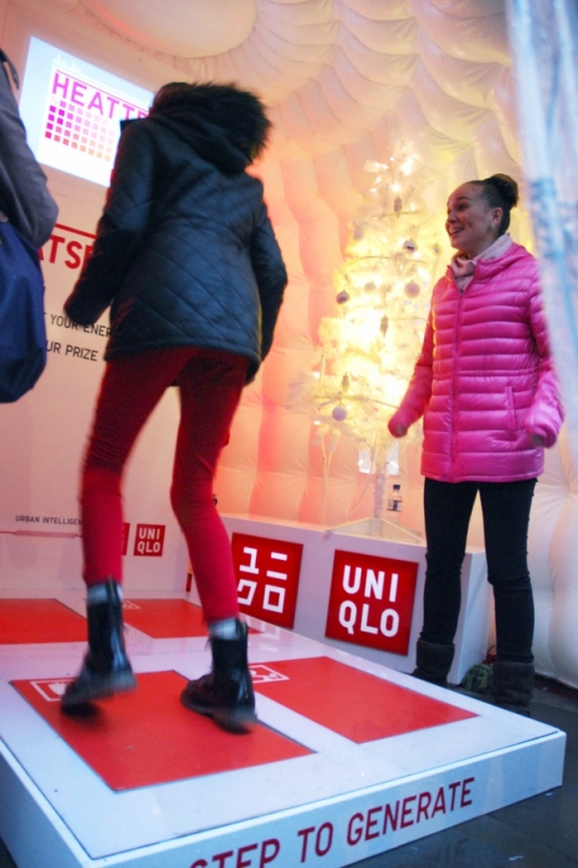 Pavegen-Uniqlo-Heattech-London_2